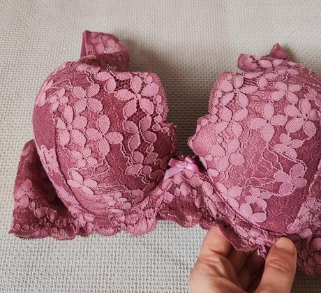 Čipkovaná podprsenka petite fleur 75c, 75c