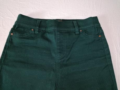 Smaragdovozelené džegínsy, f&f,s