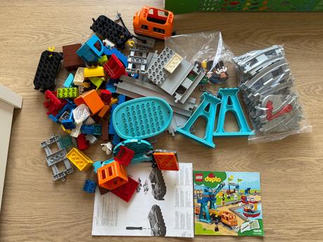 Lego duplo nákladný vlak 10875, 