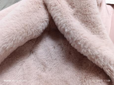 Kozustek staroruzovy, reserved,s