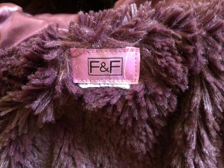 Bundička f&f, f&f,152