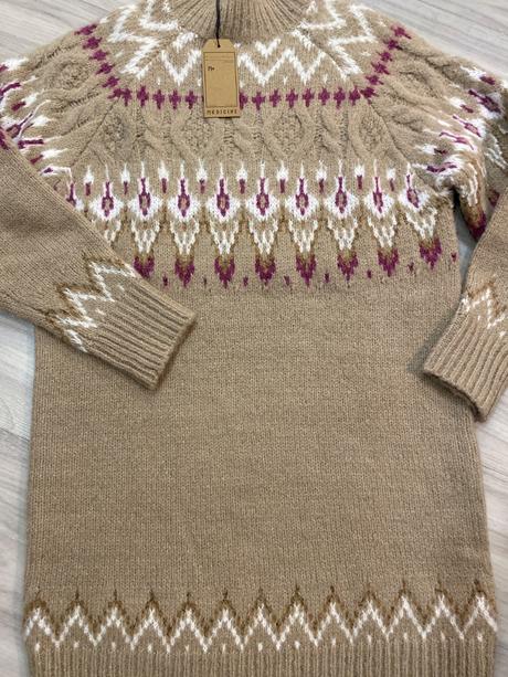 Pletené šaty medicine, s