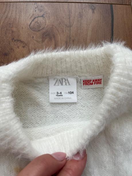 Sveter s kačičkou, zara,104