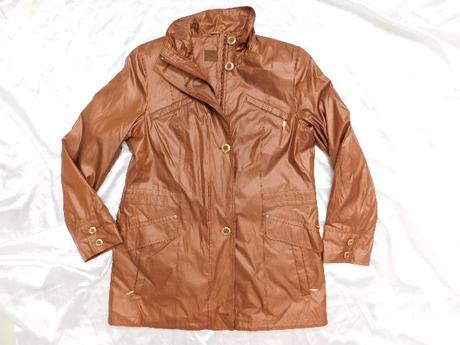 Luxusna pekna vetrovka/bunda, 38 / 40