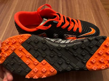 Turfy, nike,39