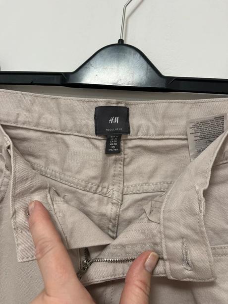 Svetlobéžové nohavice hm regular fit, h&m,30