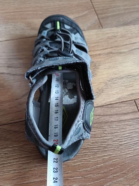 Sandále 32, umbro,32