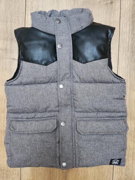 Vesta s kapucňou, h&m,122