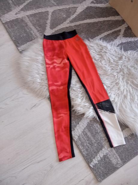 Legíny športové, reebok,xs
