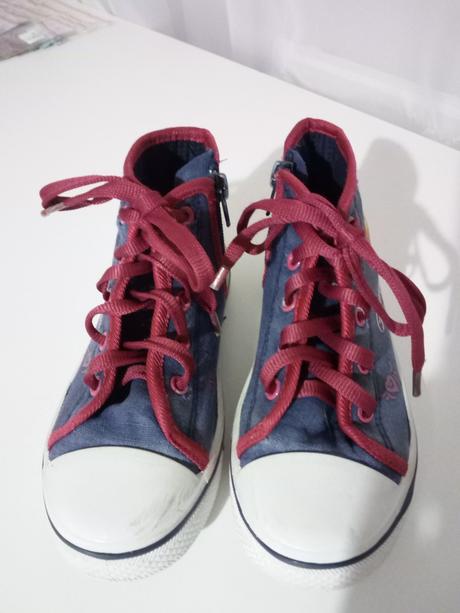 Elsa tenisky č.29, 29