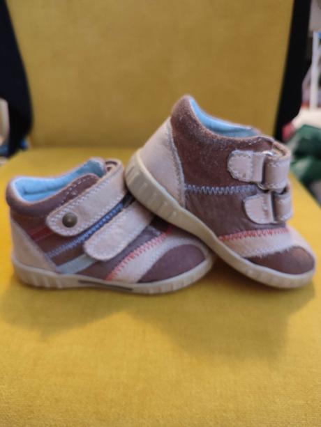 Kožené topánky, 20