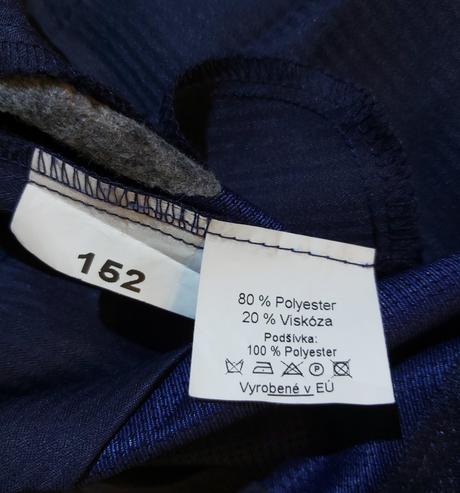 Oblek,veľkosť 152, 152