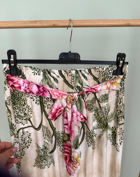 Dvojdielny set s kvetinkami, 