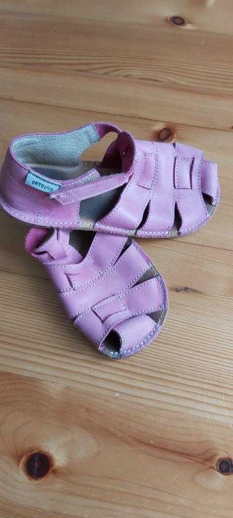 Barefoot sandalky, 29