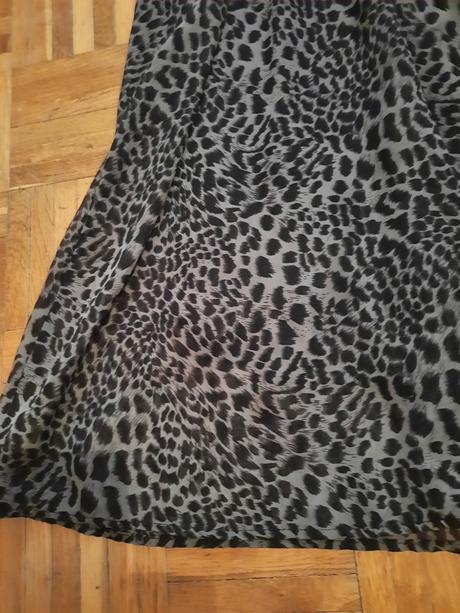 Dievčenské šaty, 158