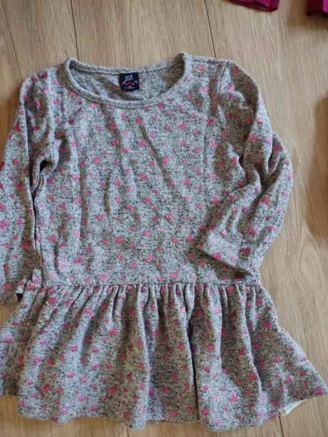 Balík tričiek a šiat, 86–98