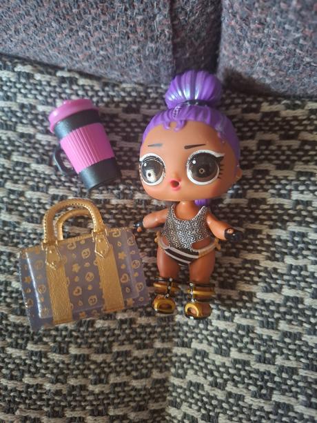 L.o.l. suprise - babika mala,