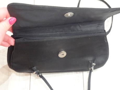 Čierna mini kabelka, 
