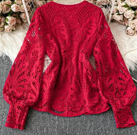 Červená blúzka, l