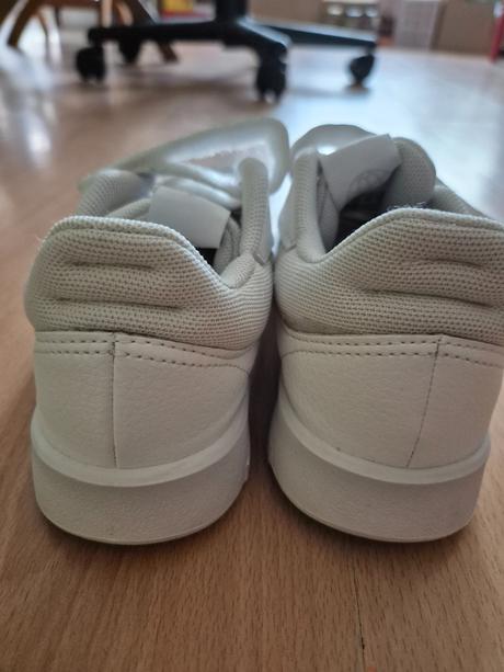 Tenisky adidas 31 1/2, adidas,31