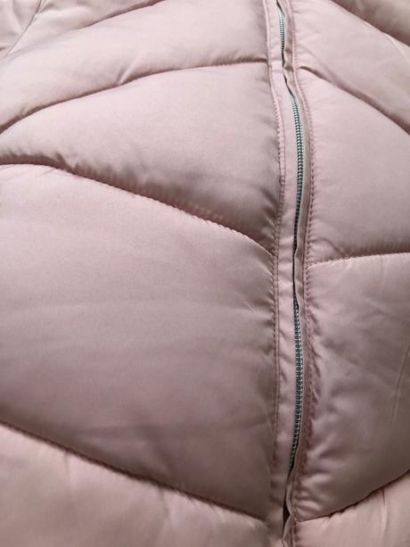 Teplá bunda, f&f,122