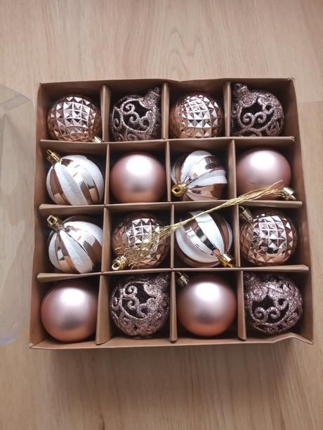 Vianočné gule na stromček, 