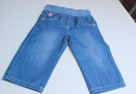 Pekné pohodlné rifle , lupilu,74