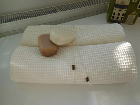 Vaflová bavlna - uteráky-140 x 70 cm, nové, 