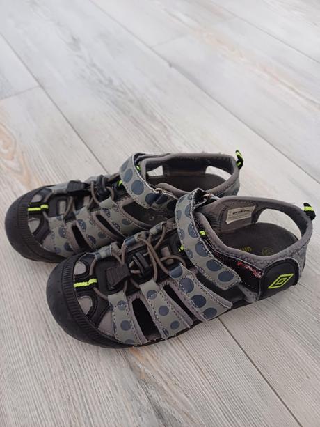 Športové sandále umbro, umbro,33