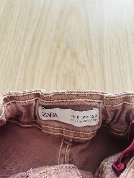 Skvelé rozšírené džínsy značky zara, zara,152