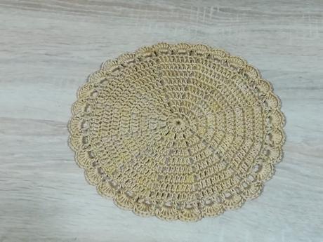 Háčkovaná dečka 13,