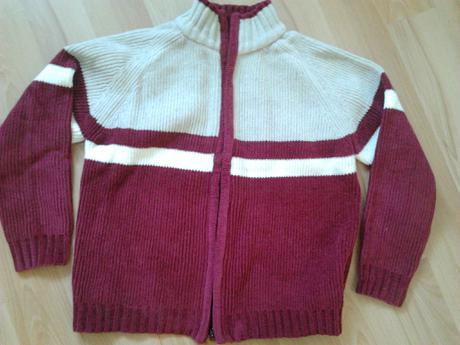 Teplý svetrík, 152