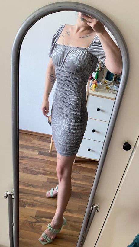 Strieborné semišové šaty h&m, h&m,xs