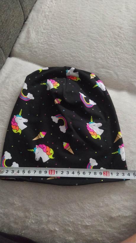 Set ciapka a nakrcnik jednorožec, 104