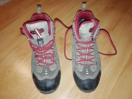 Turistické topánky, 35