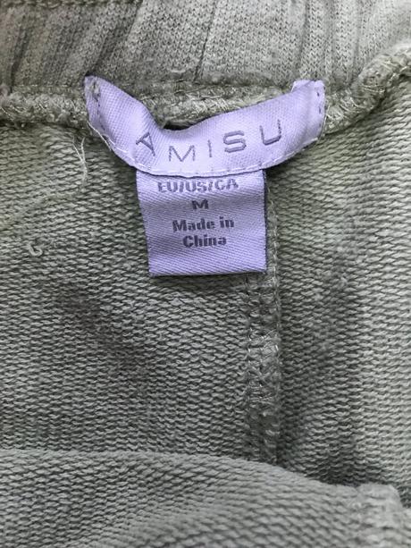 Šortky amisu, amisu,m