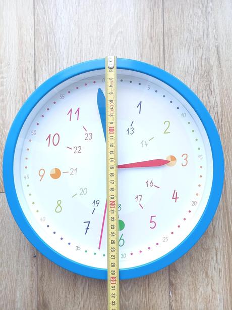Detské nástenné hodiny, 