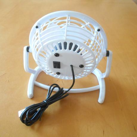 Mini stolový usb ventilátor,