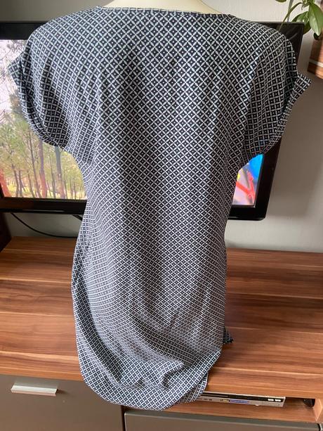 Esprit letne saty, esprit,l