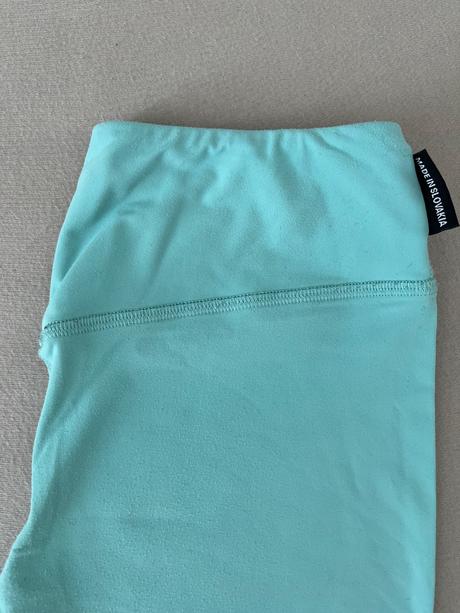 Leginy zn. abraka mentolovy vanok, s