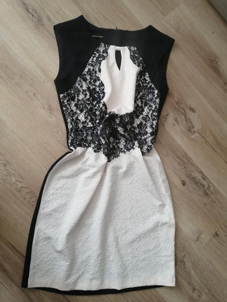 Spoločenské šaty, 42