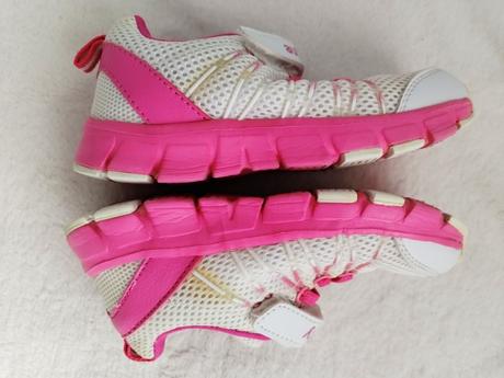 Tenisky, authority,28