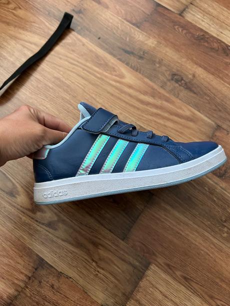 Nové adidas 35, adidas,35