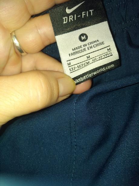 Krátké nohavice, nike,140