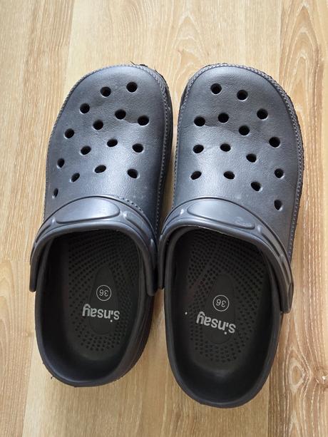 Kroksy č.36, sinsay,36