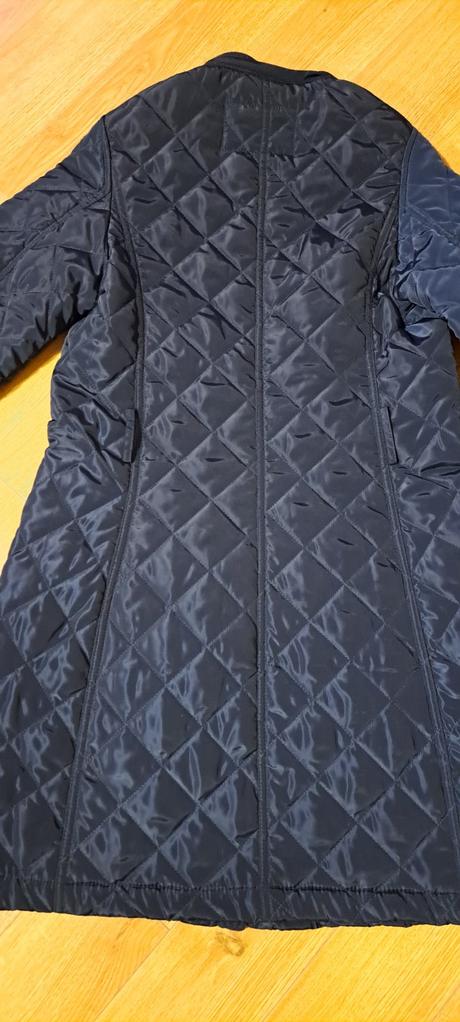 Dlhsia bunda, reserved,xs