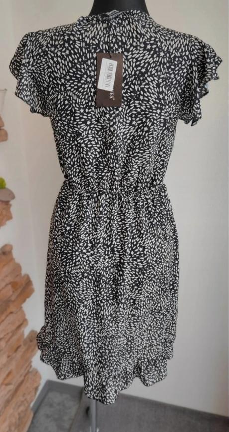 Ľahučké letné šaty, s