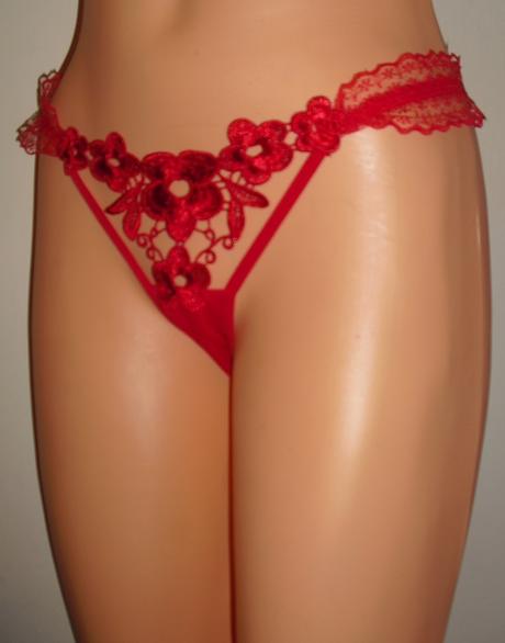 Sexy cervene zdobene tangaciky, s