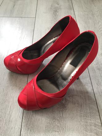 Lodičky červene, 37