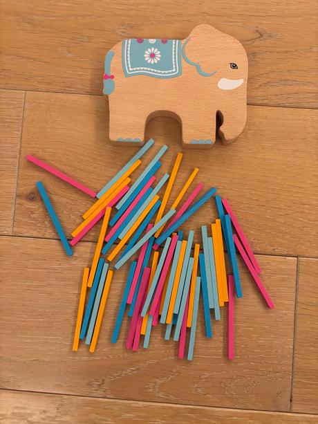 Balancna hra slon, play tive junior, 